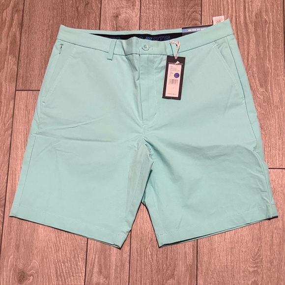 Vineyard Vines Other - Vineyard Vines Performance On-The-Go 9” Shorts